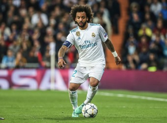Defending Champions Start with Roman Test